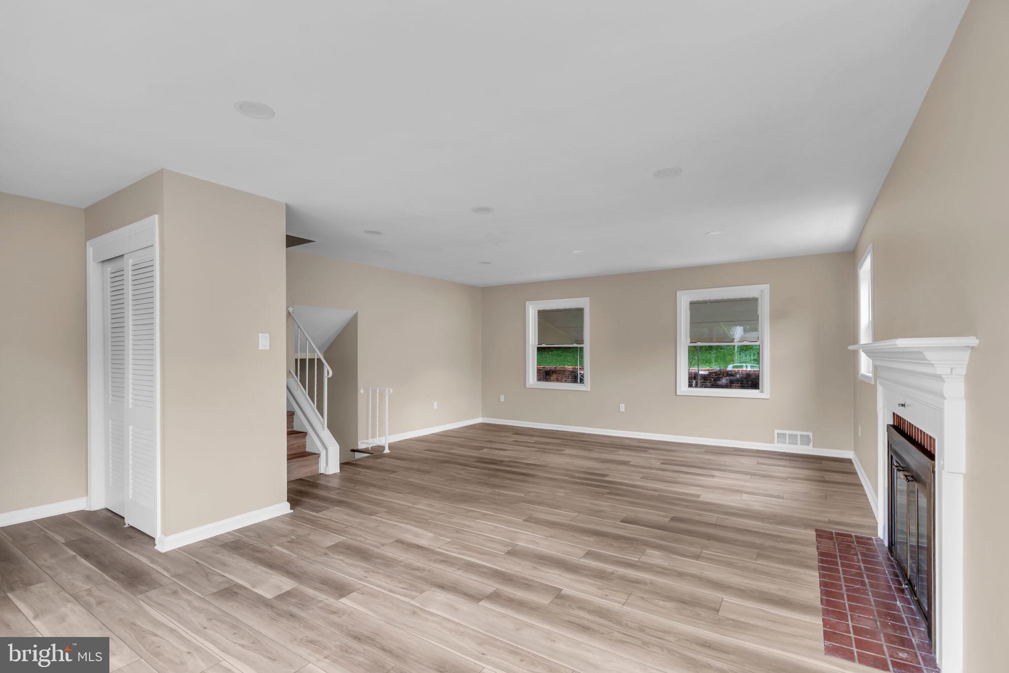 RIVER RIDGE ESTATES - Residential