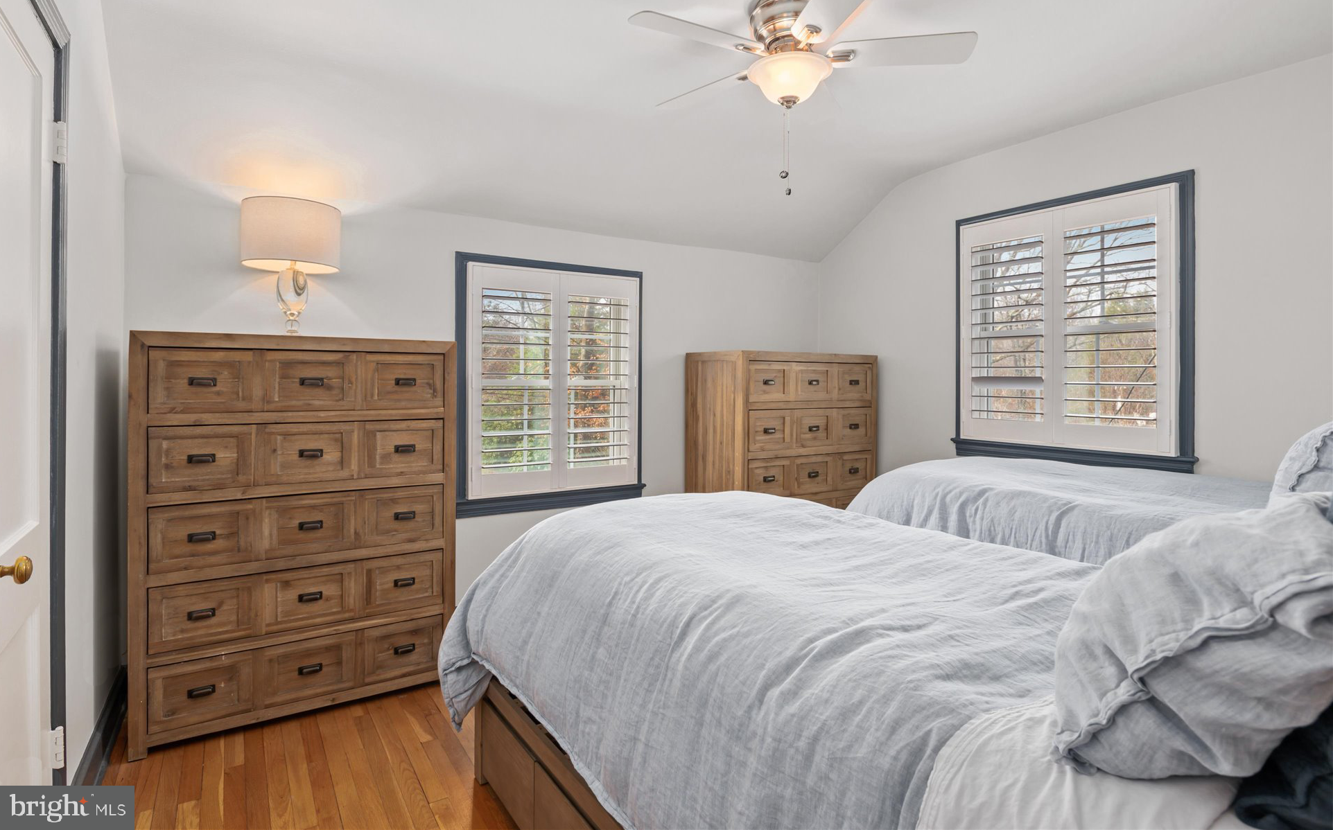 BETHESDA OUTSIDE - Residential