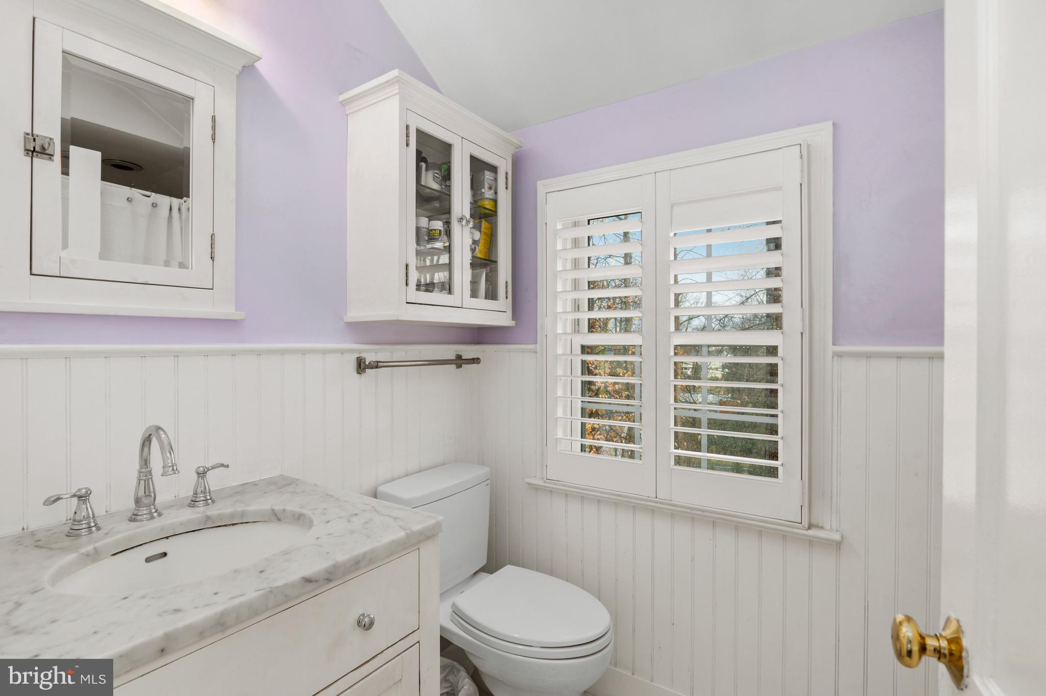 BETHESDA OUTSIDE - Residential