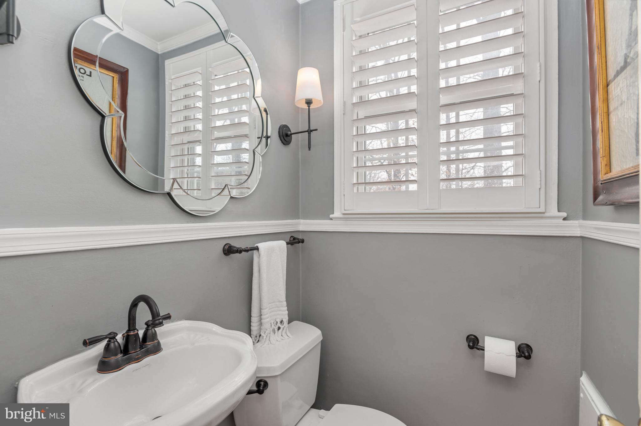 BETHESDA OUTSIDE - Residential