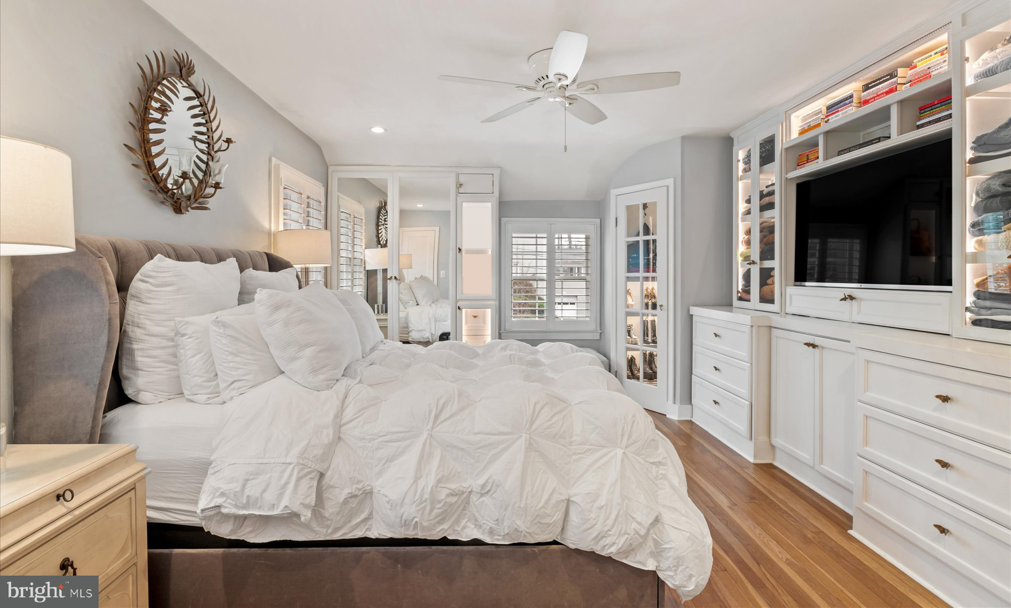 BETHESDA OUTSIDE - Residential