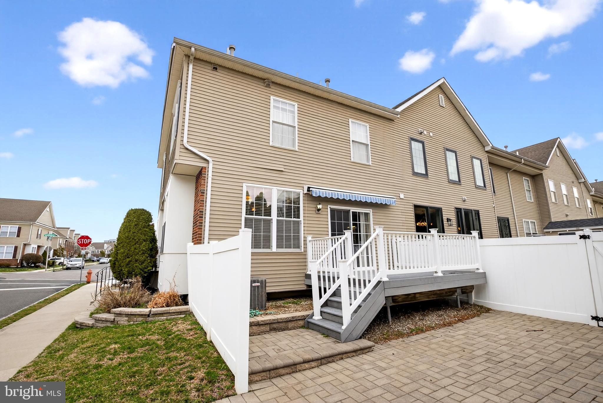 2036 W RESERVE DRIVE