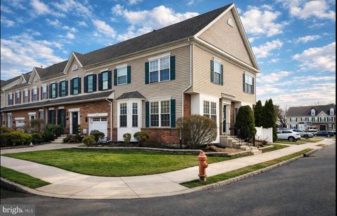 2036 W RESERVE DRIVE PHILADELPHIA PA 19145