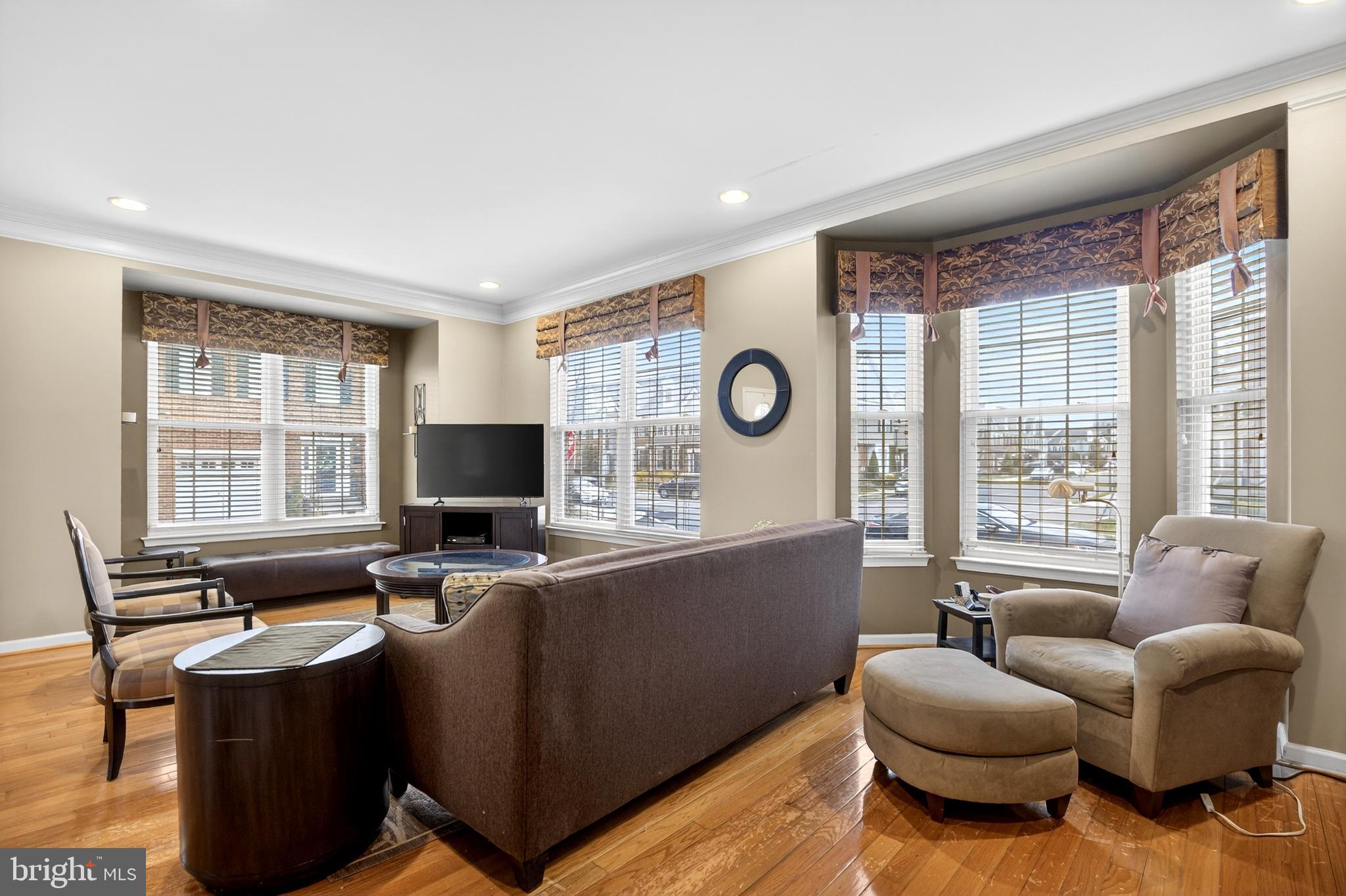 2036 W RESERVE DRIVE