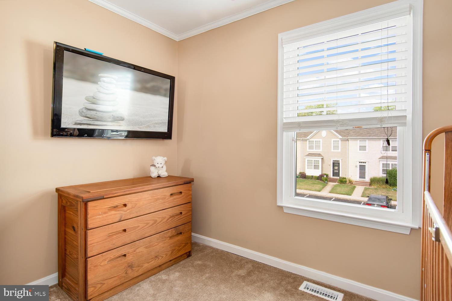 CREEKSIDE COMMONS - Residential