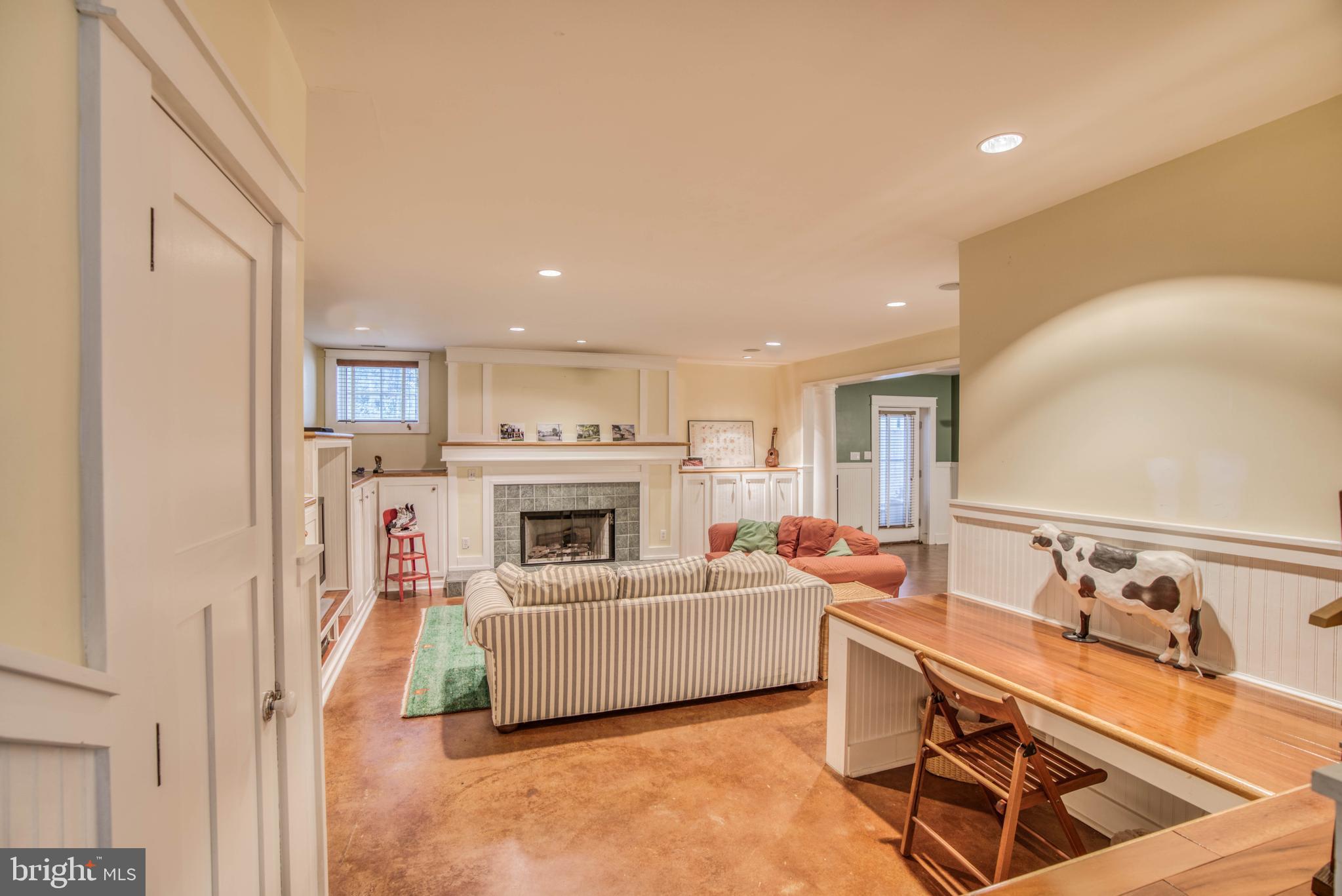 WEST TOWSON - Residential