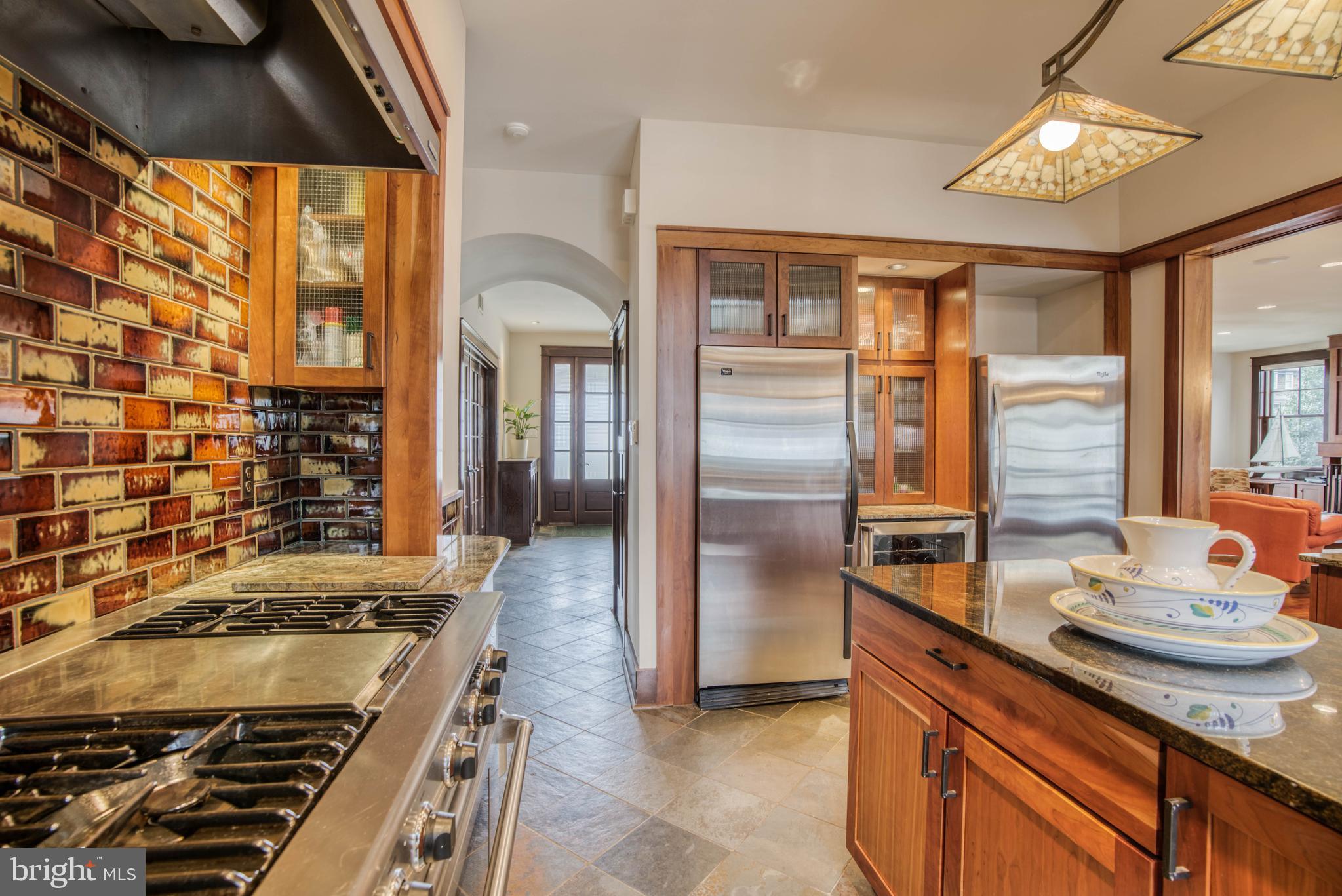 WEST TOWSON - Residential