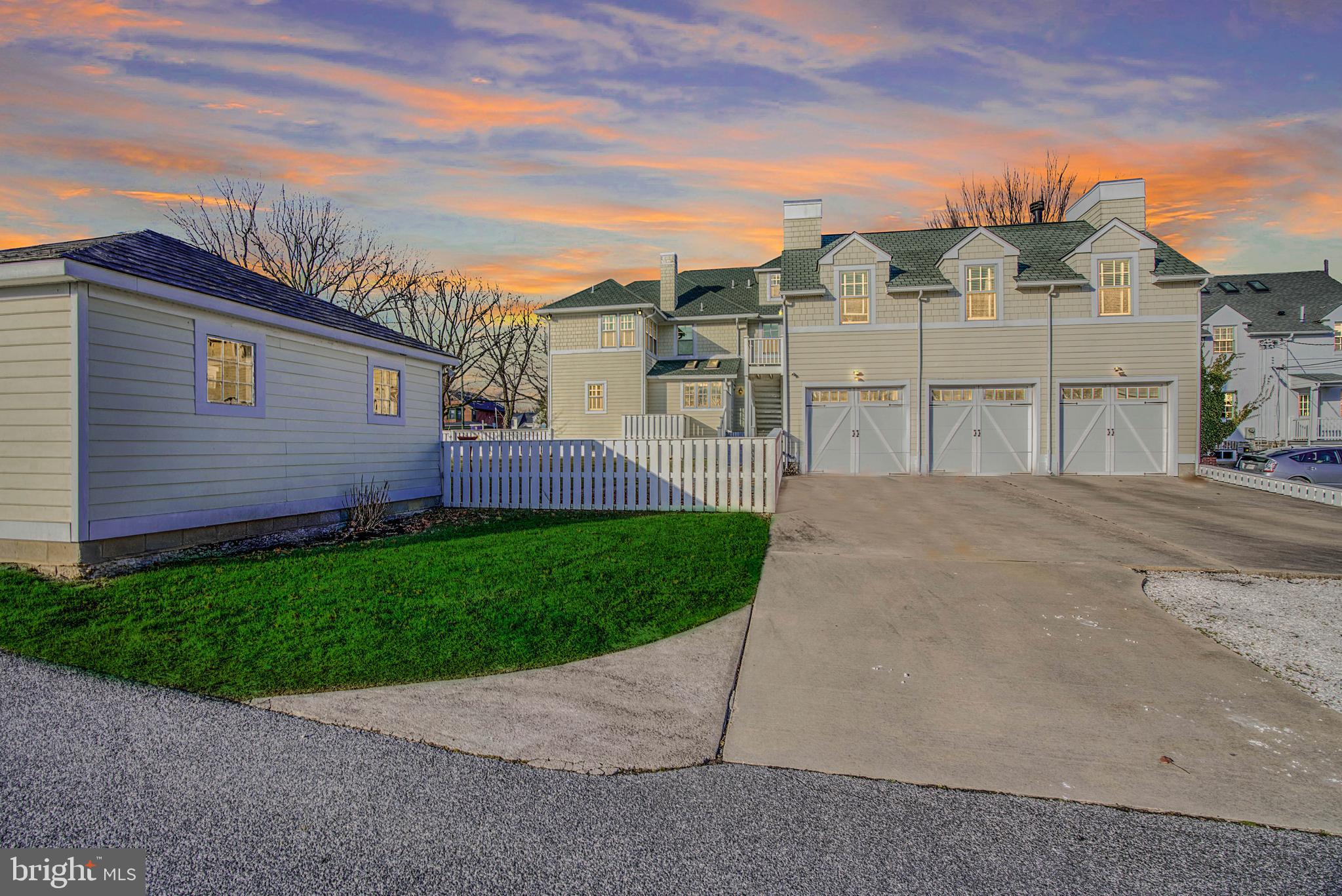 WEST TOWSON - Residential