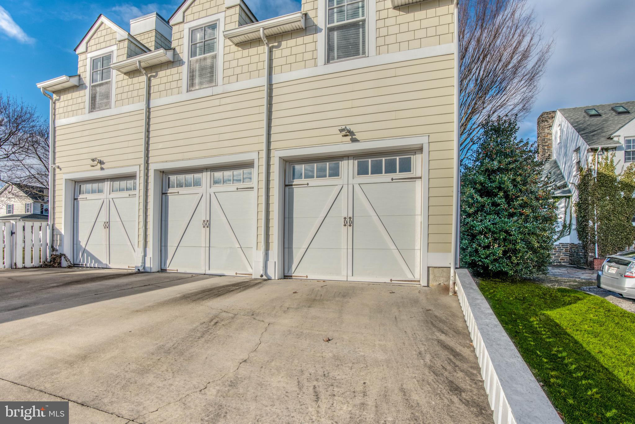 WEST TOWSON - Residential