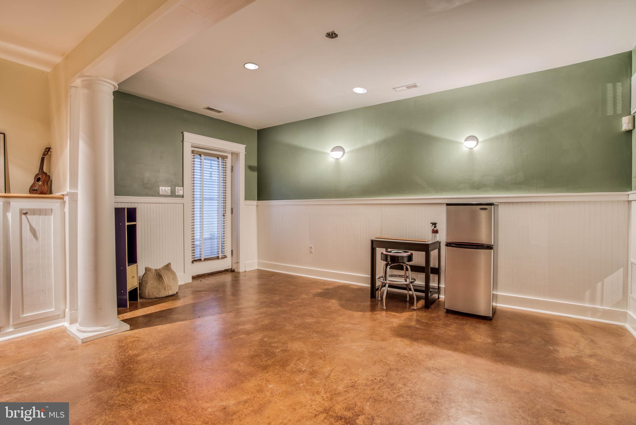 WEST TOWSON - Residential