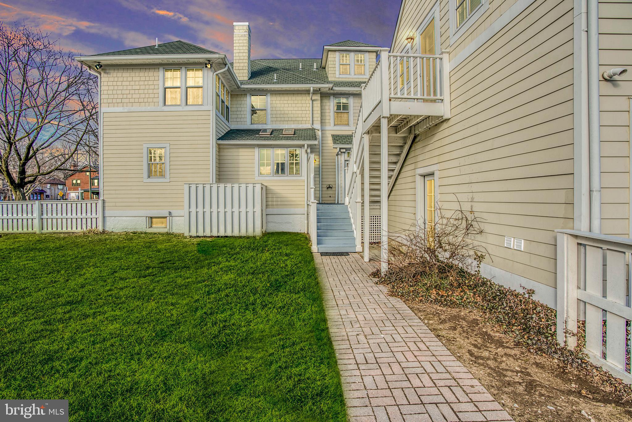 WEST TOWSON - Residential