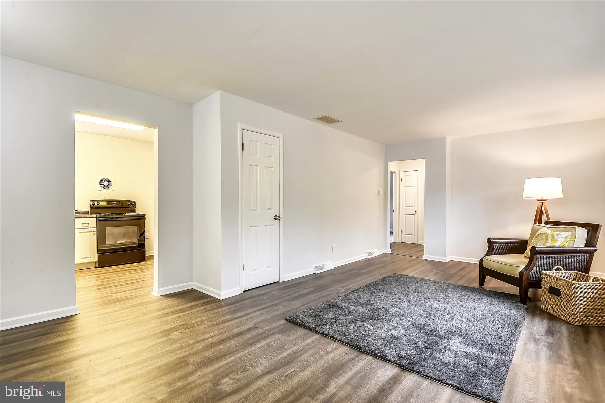 ANNAPOLIS ROADS - Residential