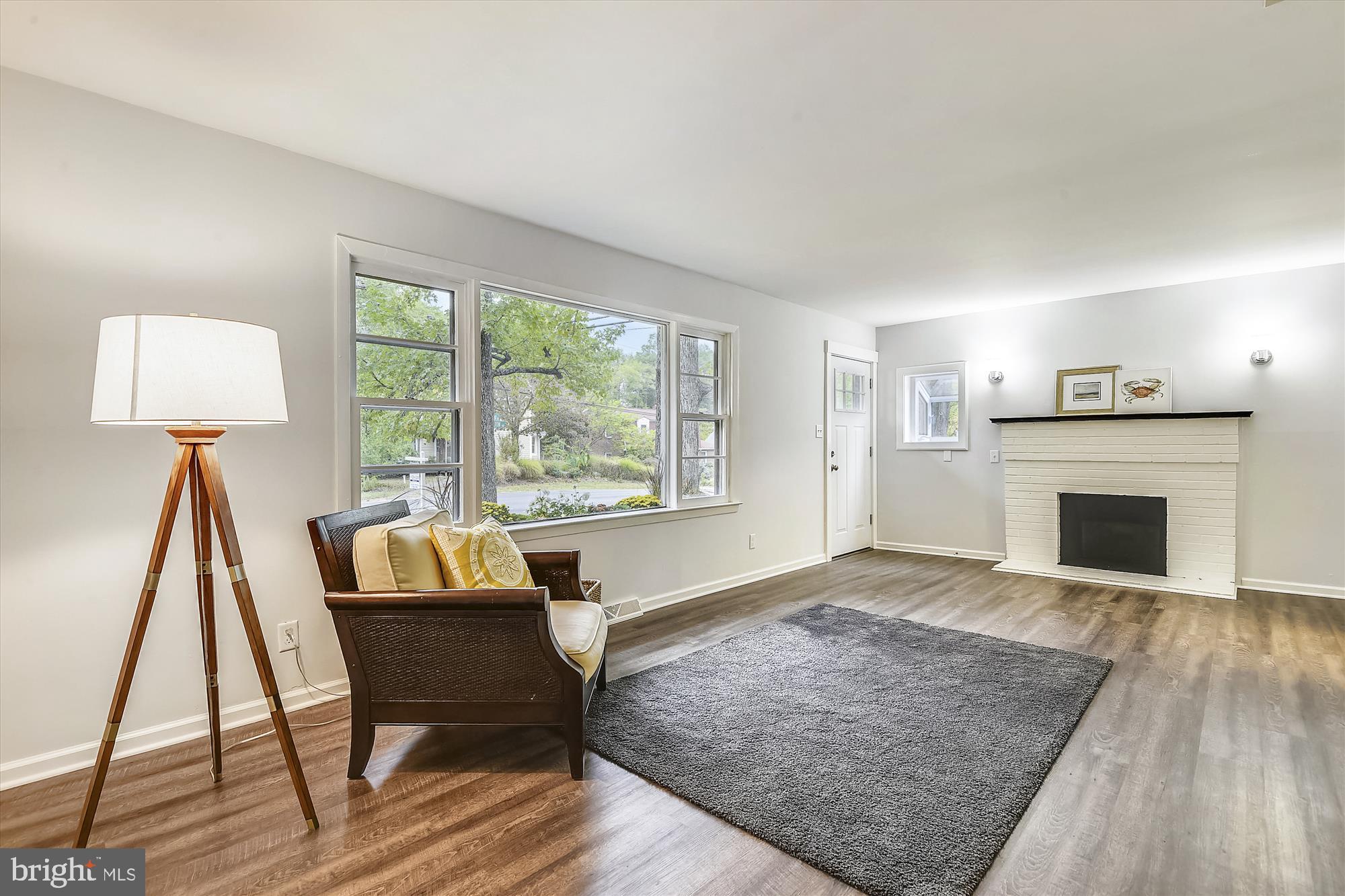 ANNAPOLIS ROADS - Residential