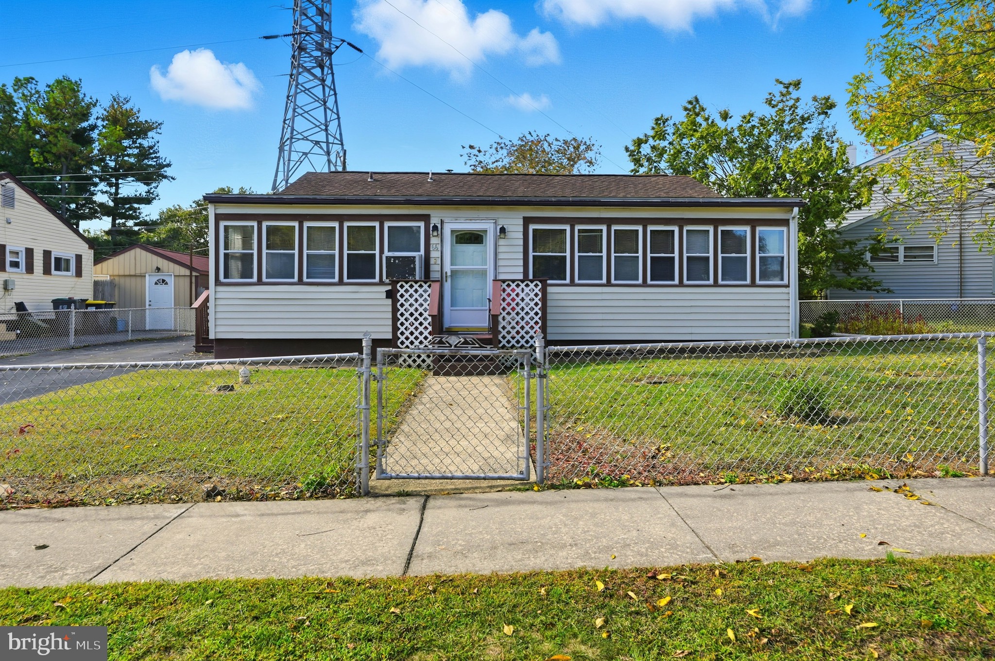 66 ARDEN AVENUE
