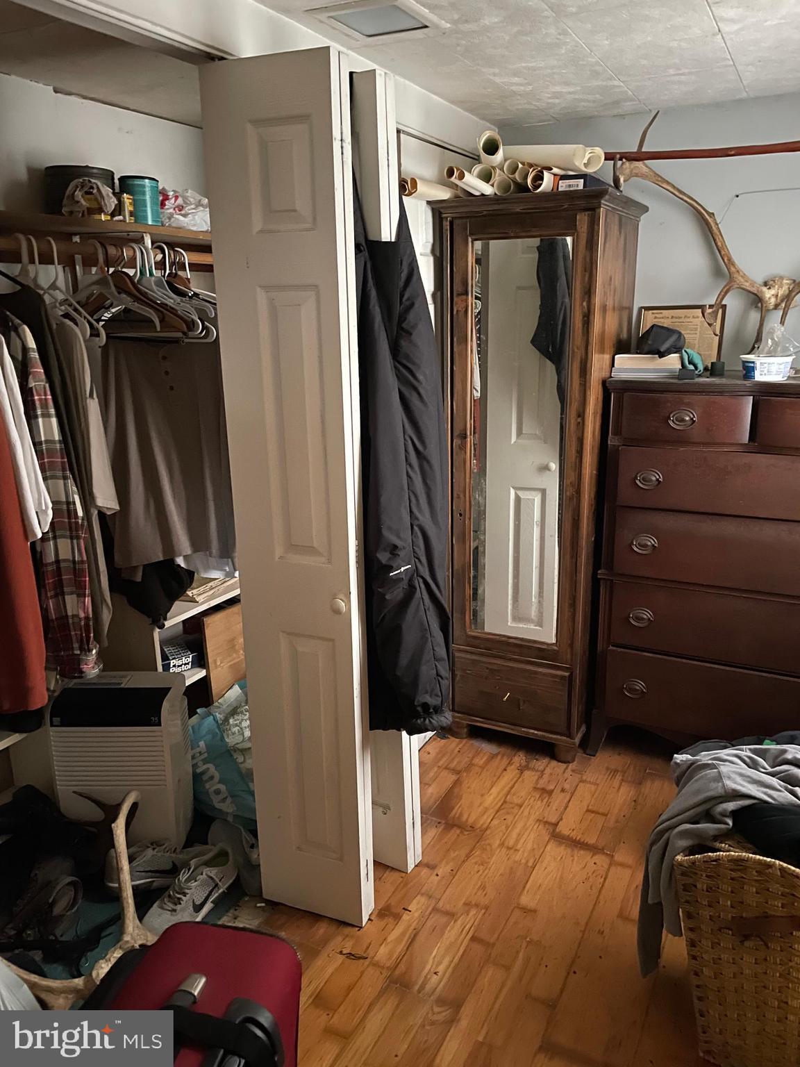 VALLEY HIGH TIMBER FARMS - Residential