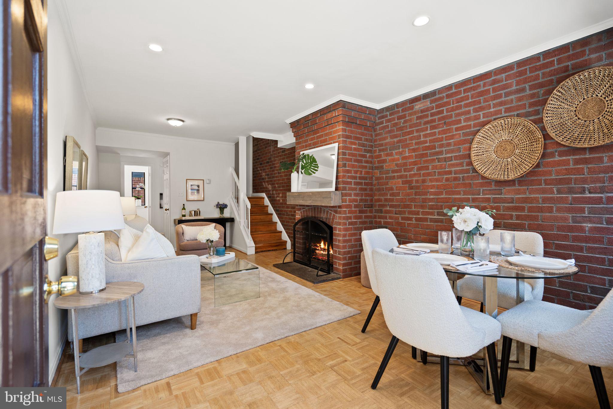 1007 PAPER MILL COURT NW 1007