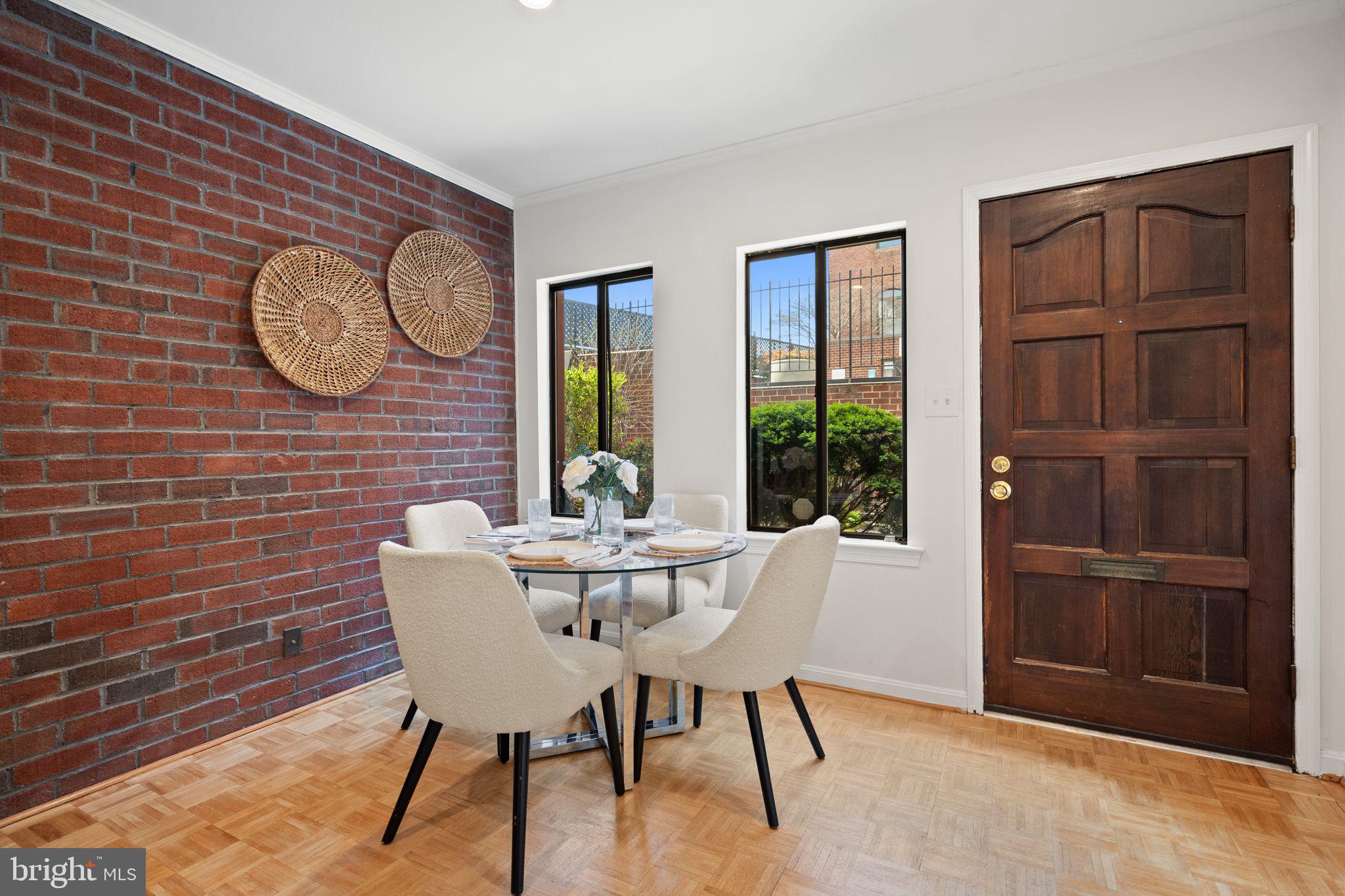 1007 PAPER MILL COURT NW 1007