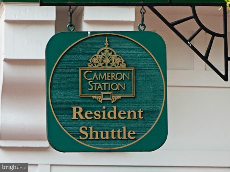 CAMERON STATION - Residential