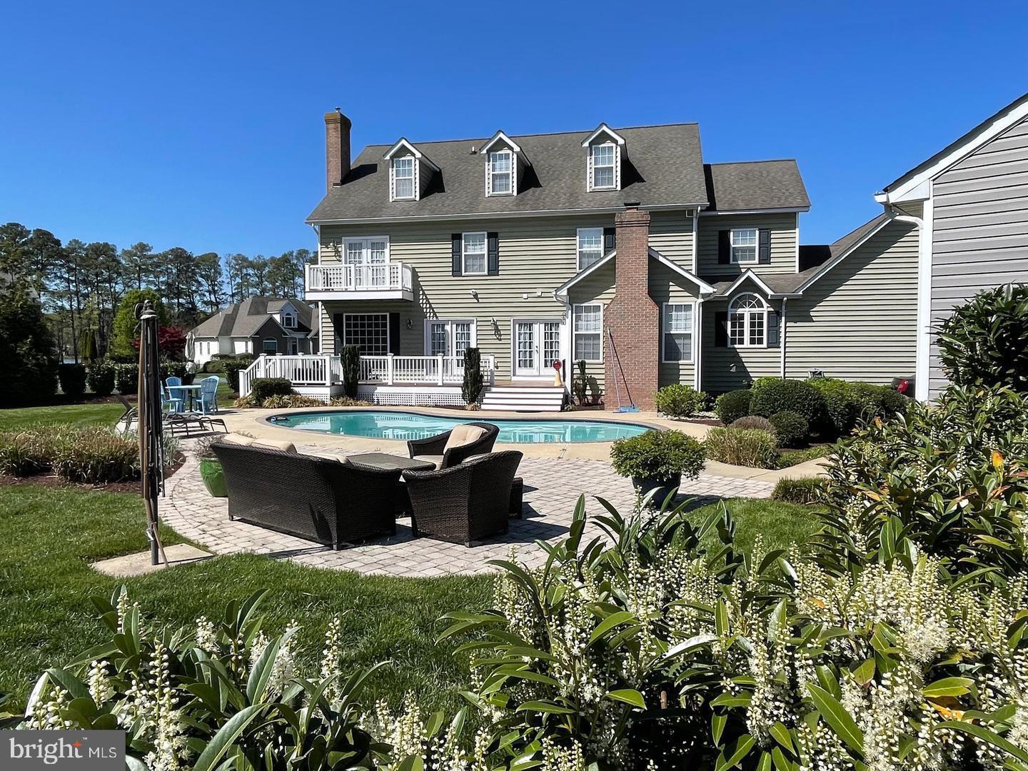 105 PORT COURT