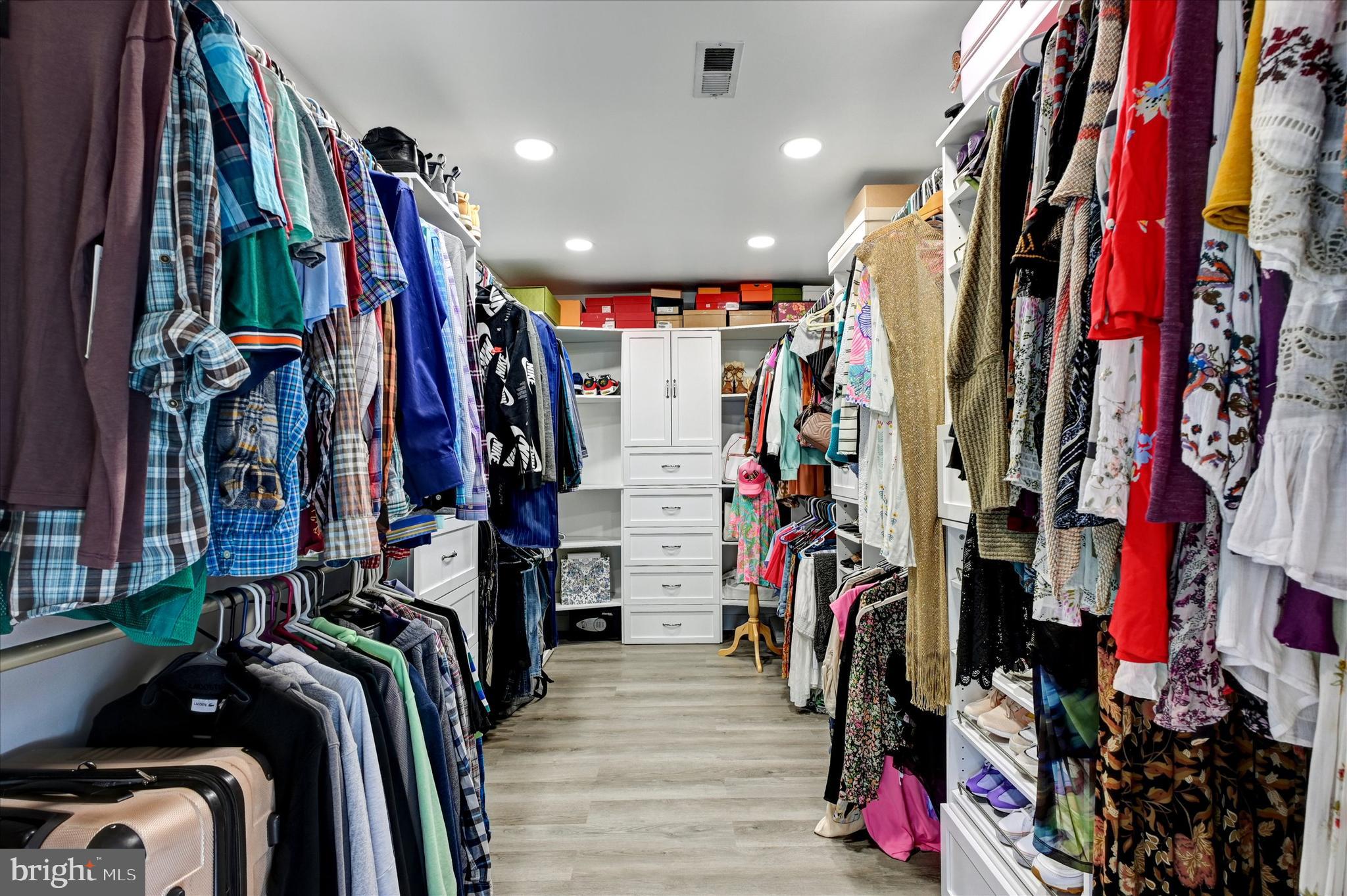 HOMEPORT - Residential