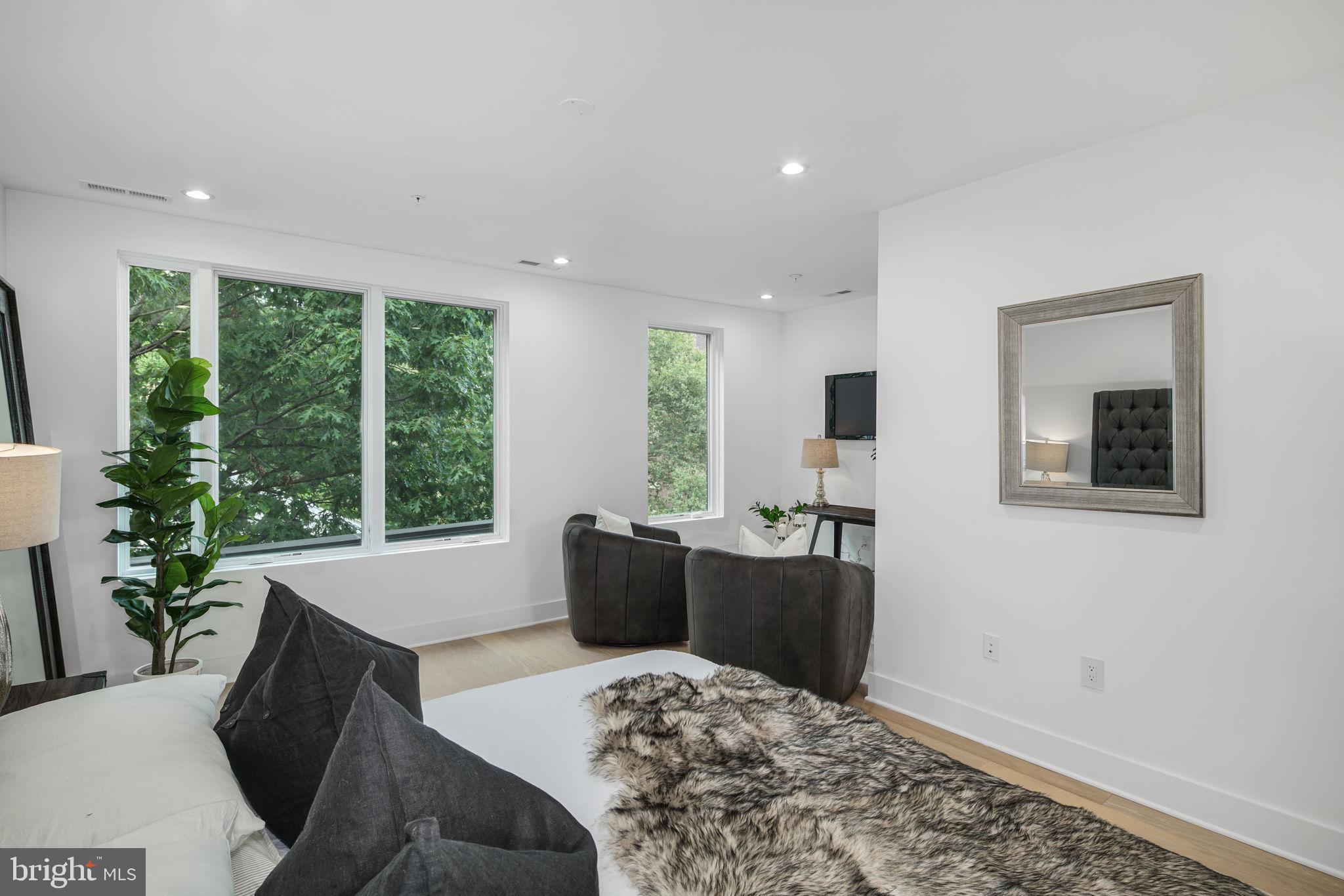 OLD CITY - Residential