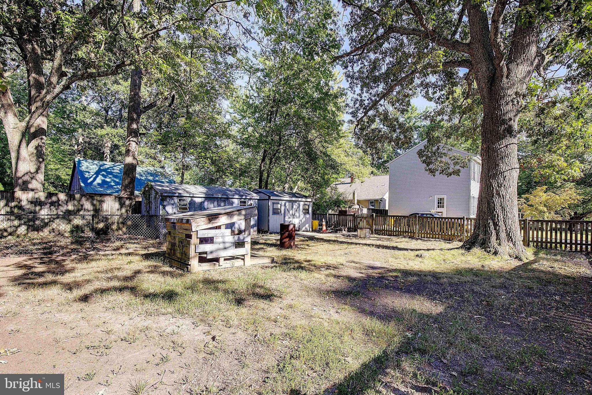 FRANKLIN MANOR BEACH - Residential