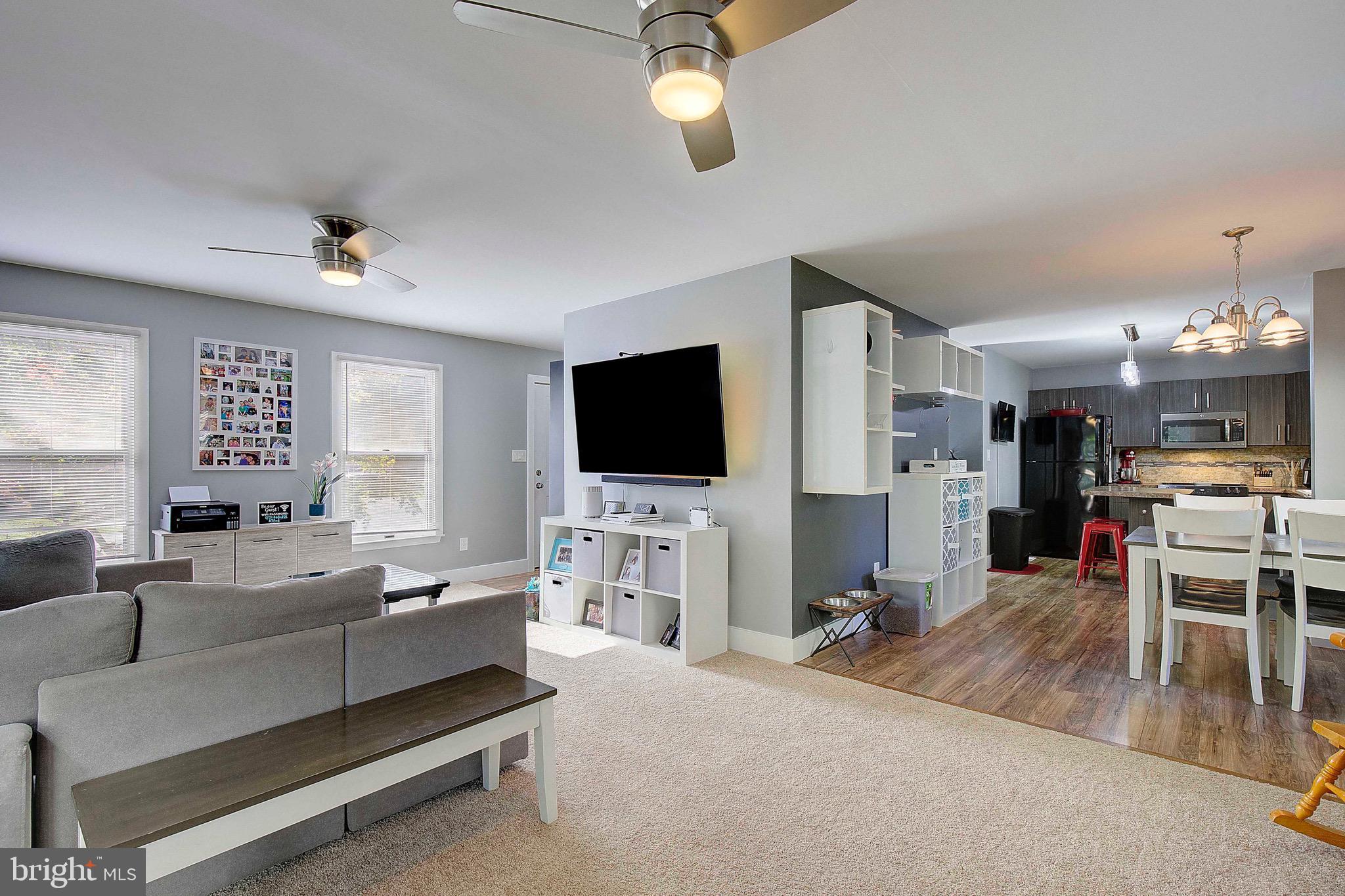 FRANKLIN MANOR BEACH - Residential