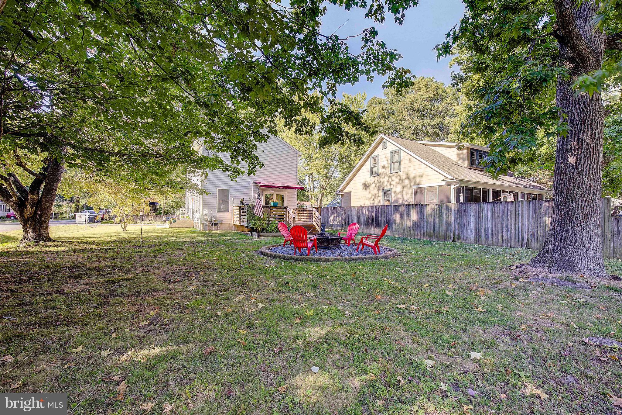 FRANKLIN MANOR BEACH - Residential