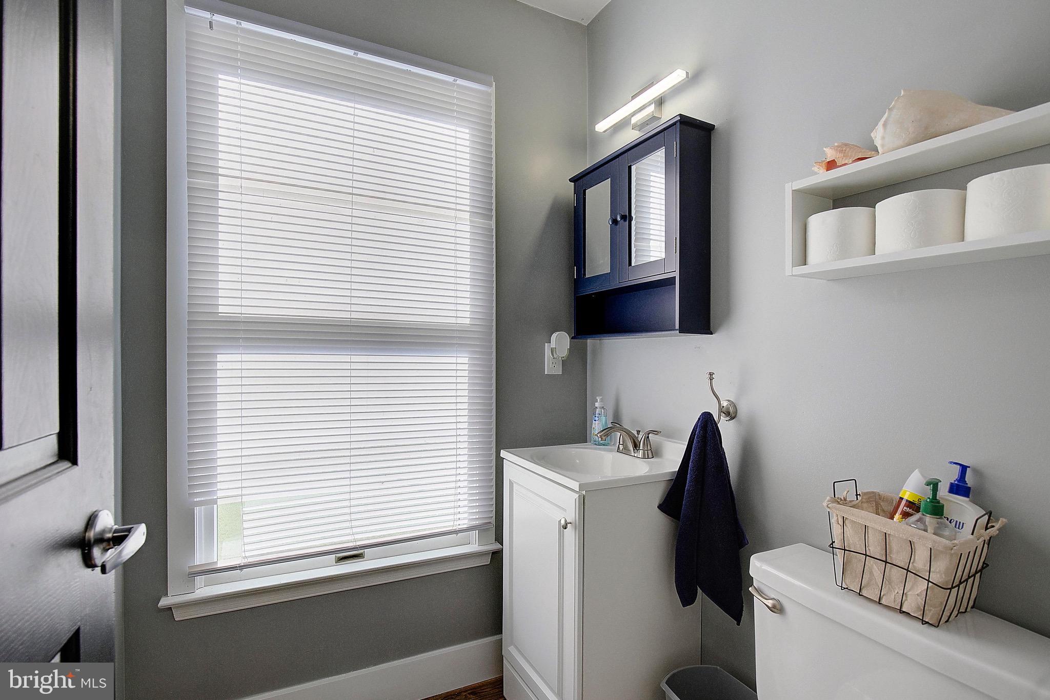 FRANKLIN MANOR BEACH - Residential