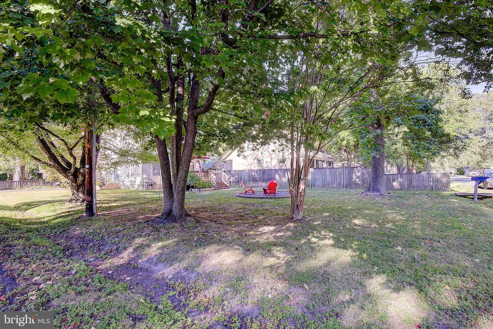 FRANKLIN MANOR BEACH - Residential