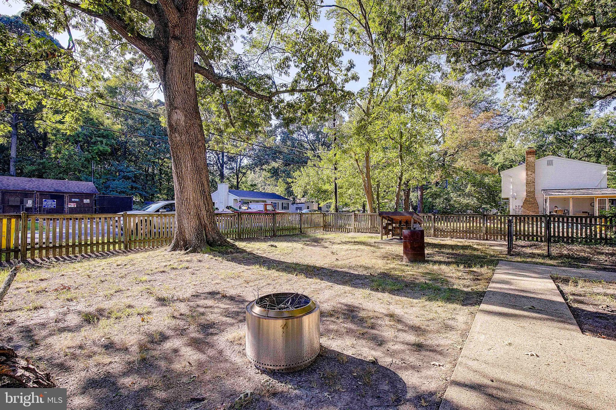 FRANKLIN MANOR BEACH - Residential