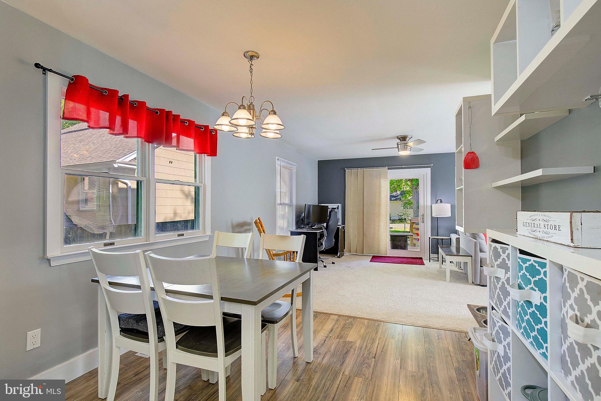 FRANKLIN MANOR BEACH - Residential