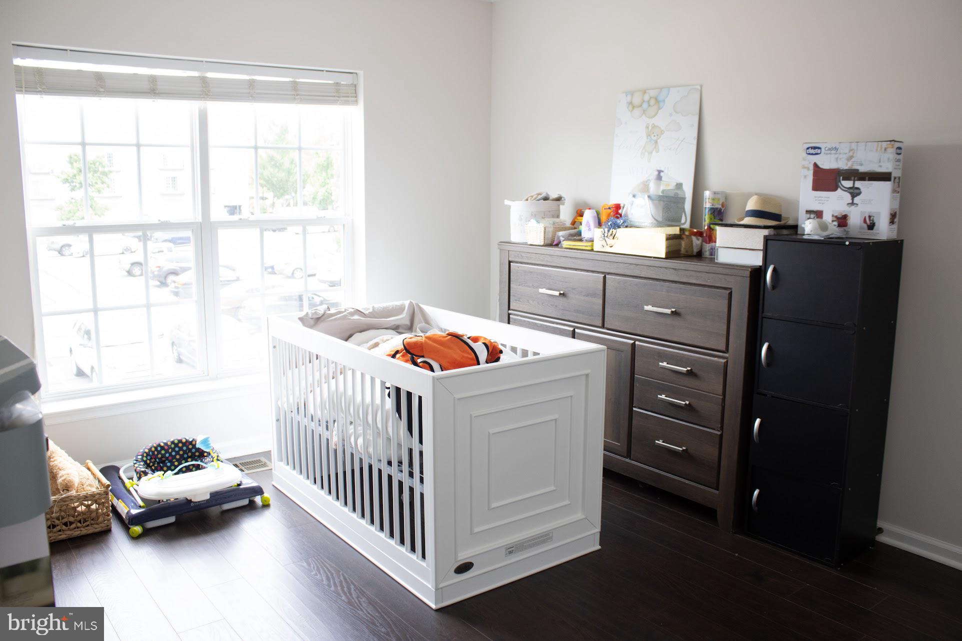 LANSDOWNE - Residential Lease