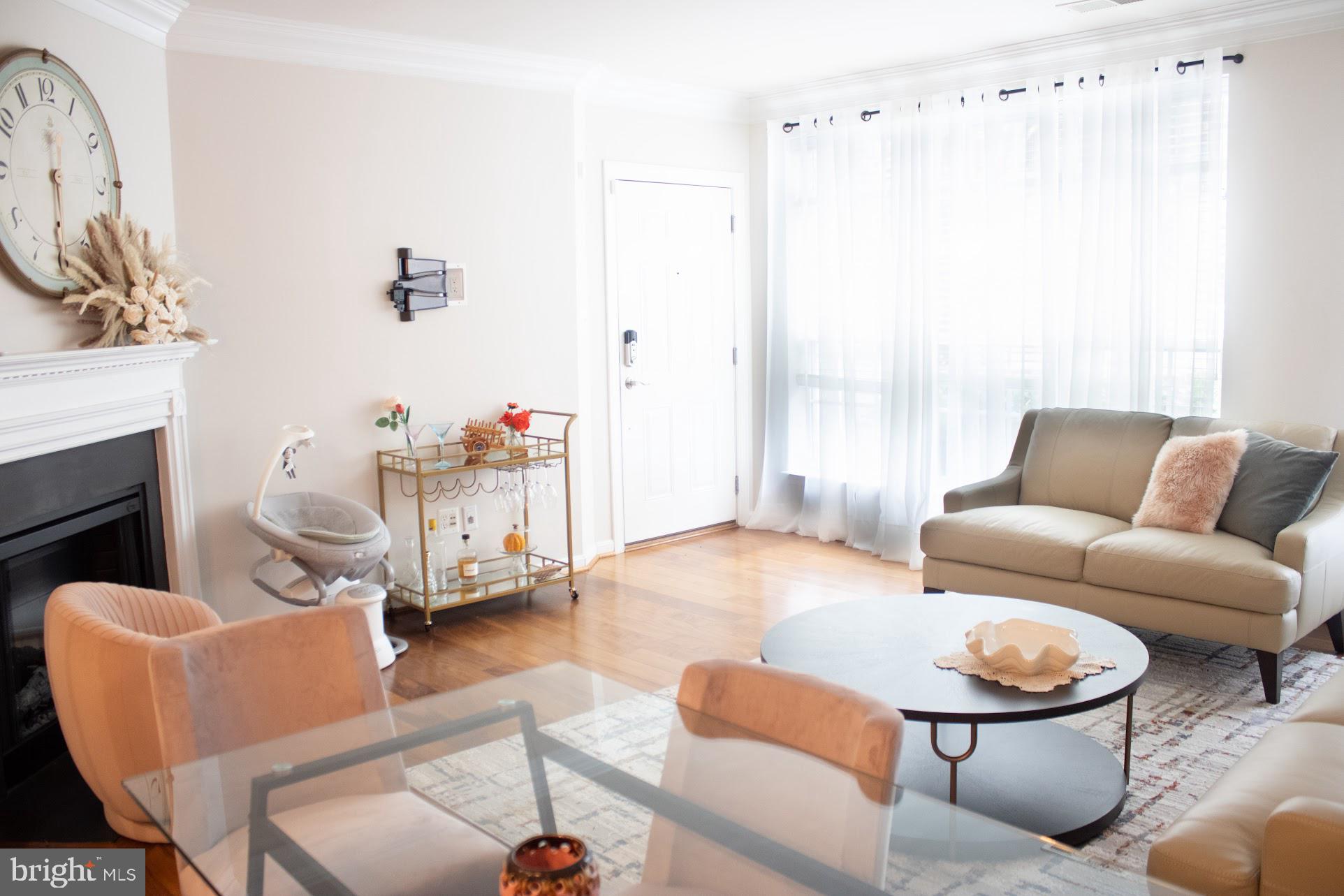 LANSDOWNE - Residential Lease