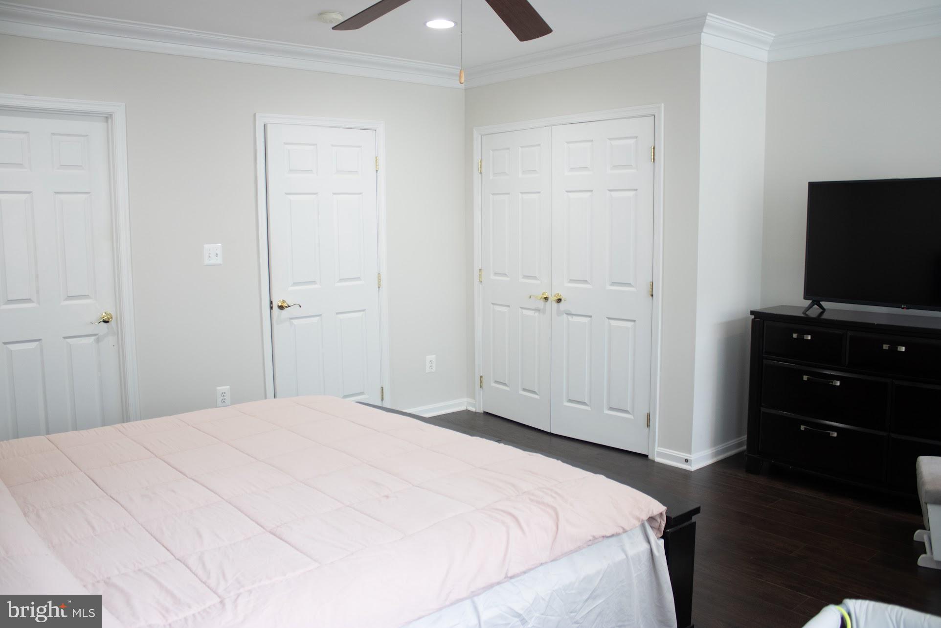 LANSDOWNE - Residential Lease