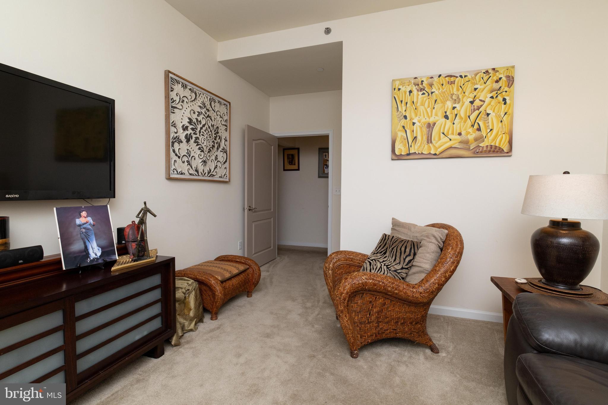 HUNTINGDON PLACE - Residential