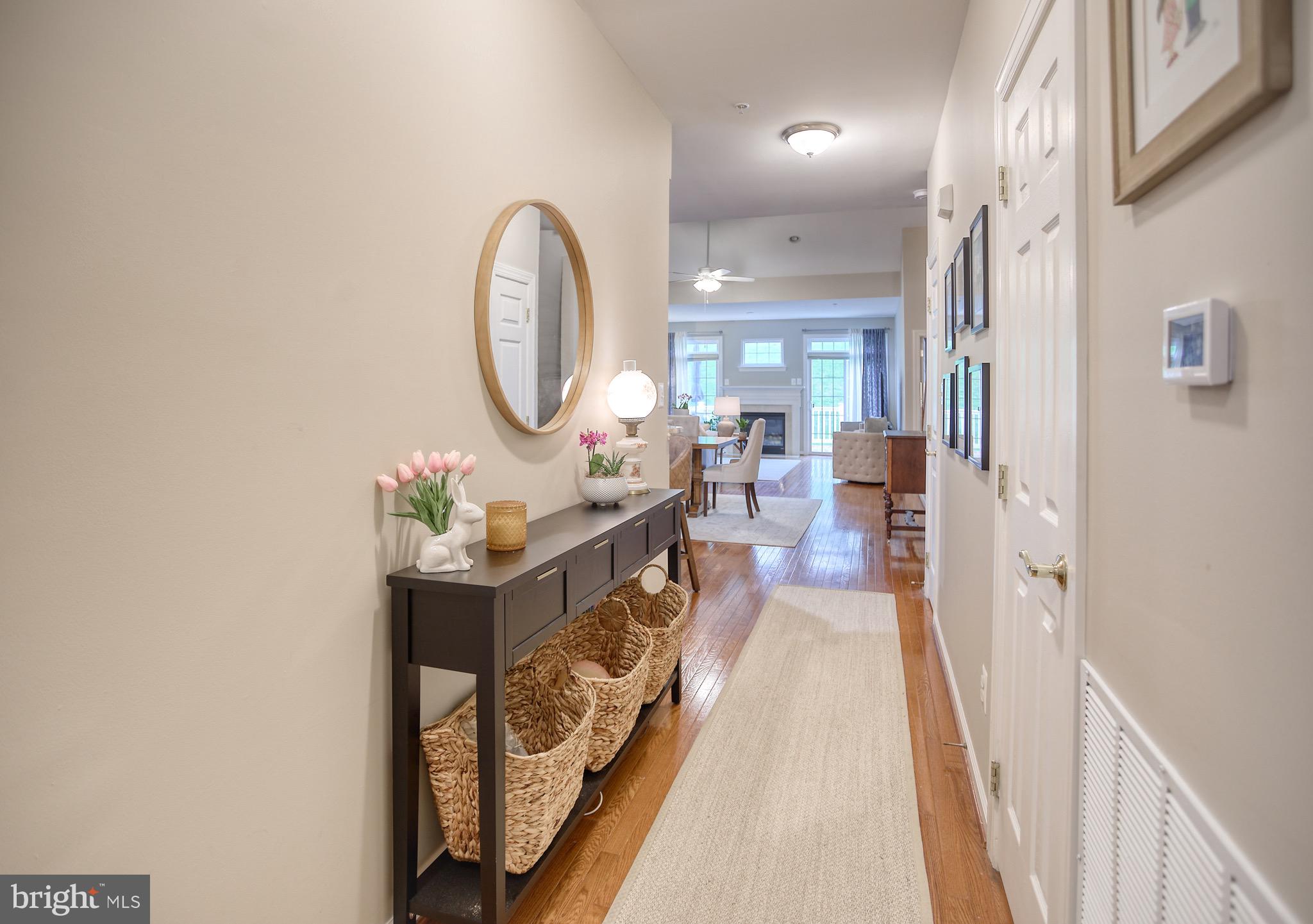 322 NATIVE DANCER CIRCLE