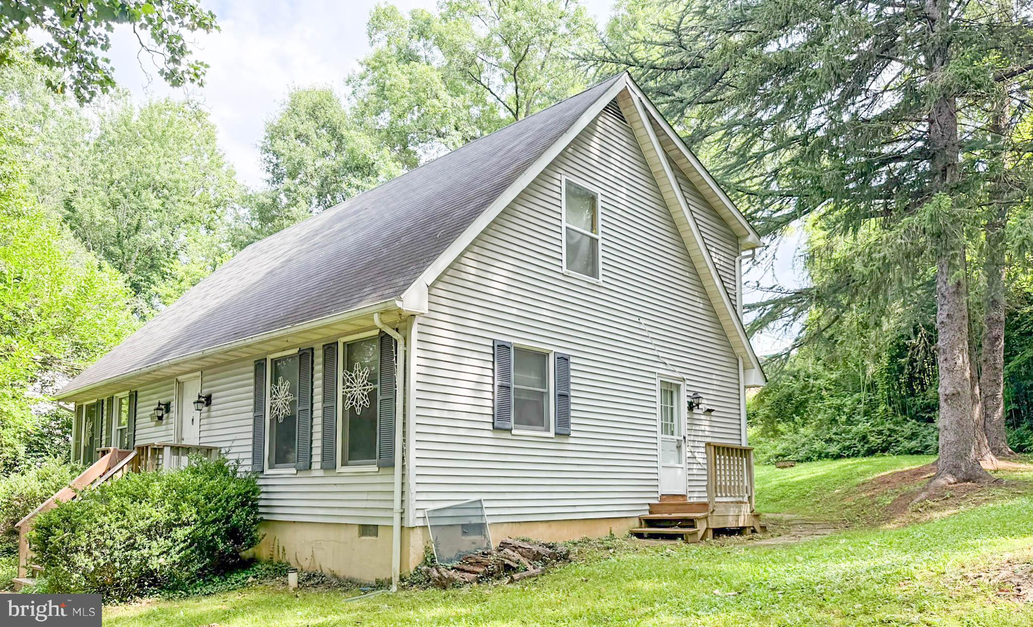 2512 COOL SPRING ROAD