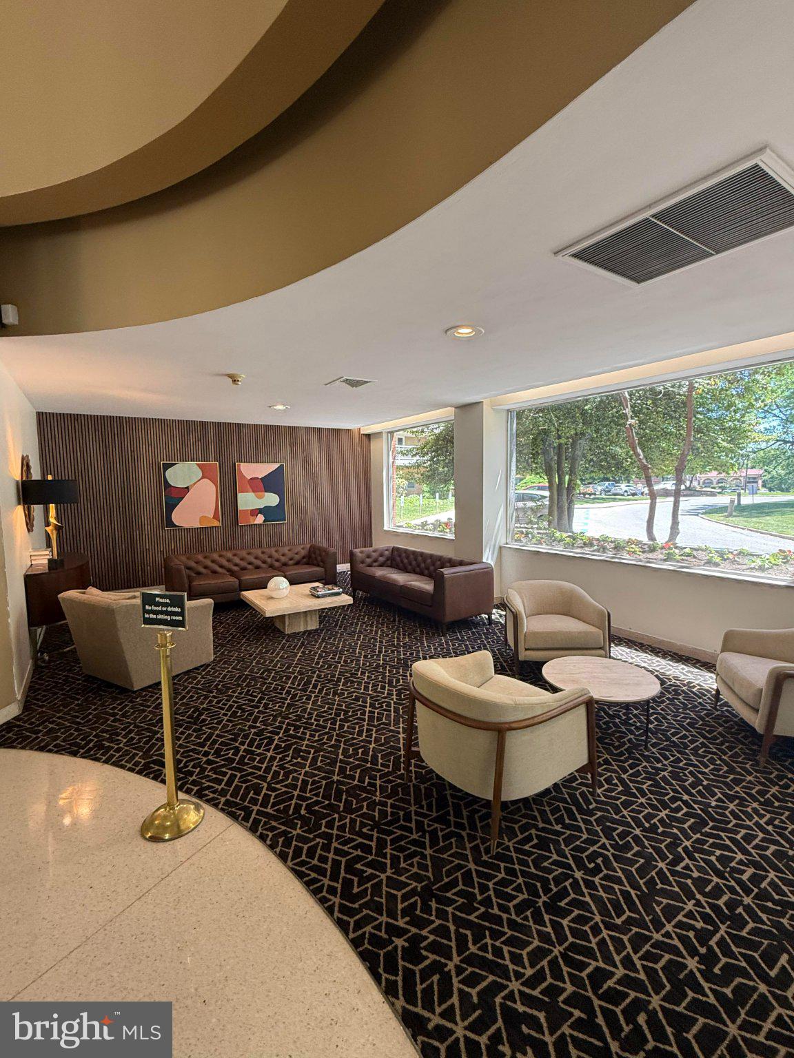 ELKINS PARK HOUSE - Residential