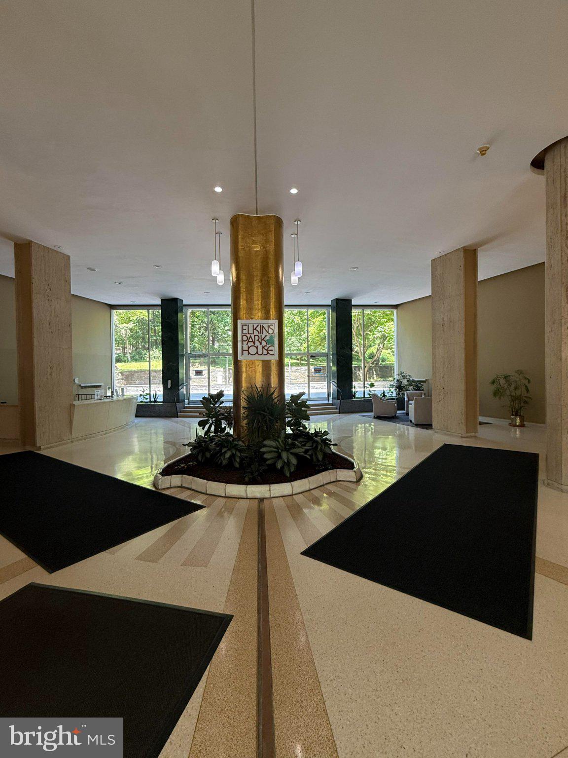 ELKINS PARK HOUSE - Residential