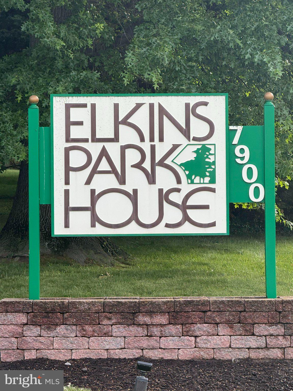 ELKINS PARK HOUSE - Residential