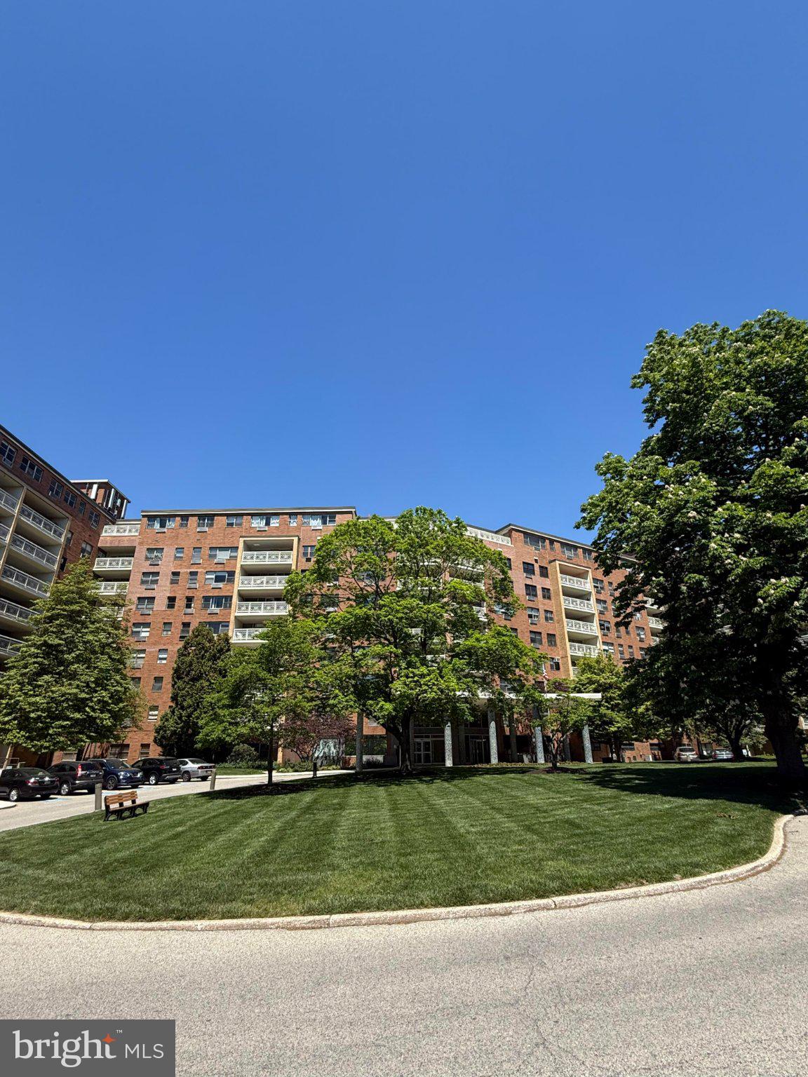 ELKINS PARK HOUSE - Residential