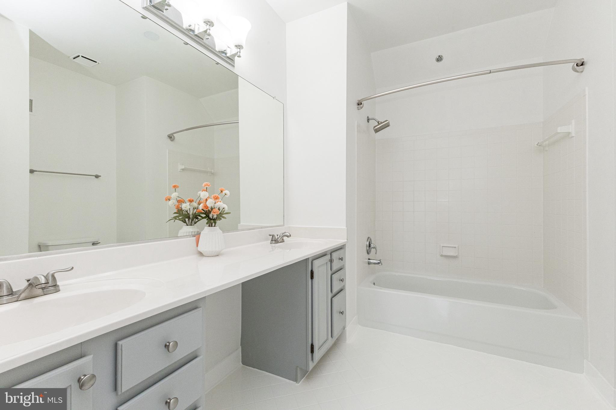 CARRIAGE PARK - Residential