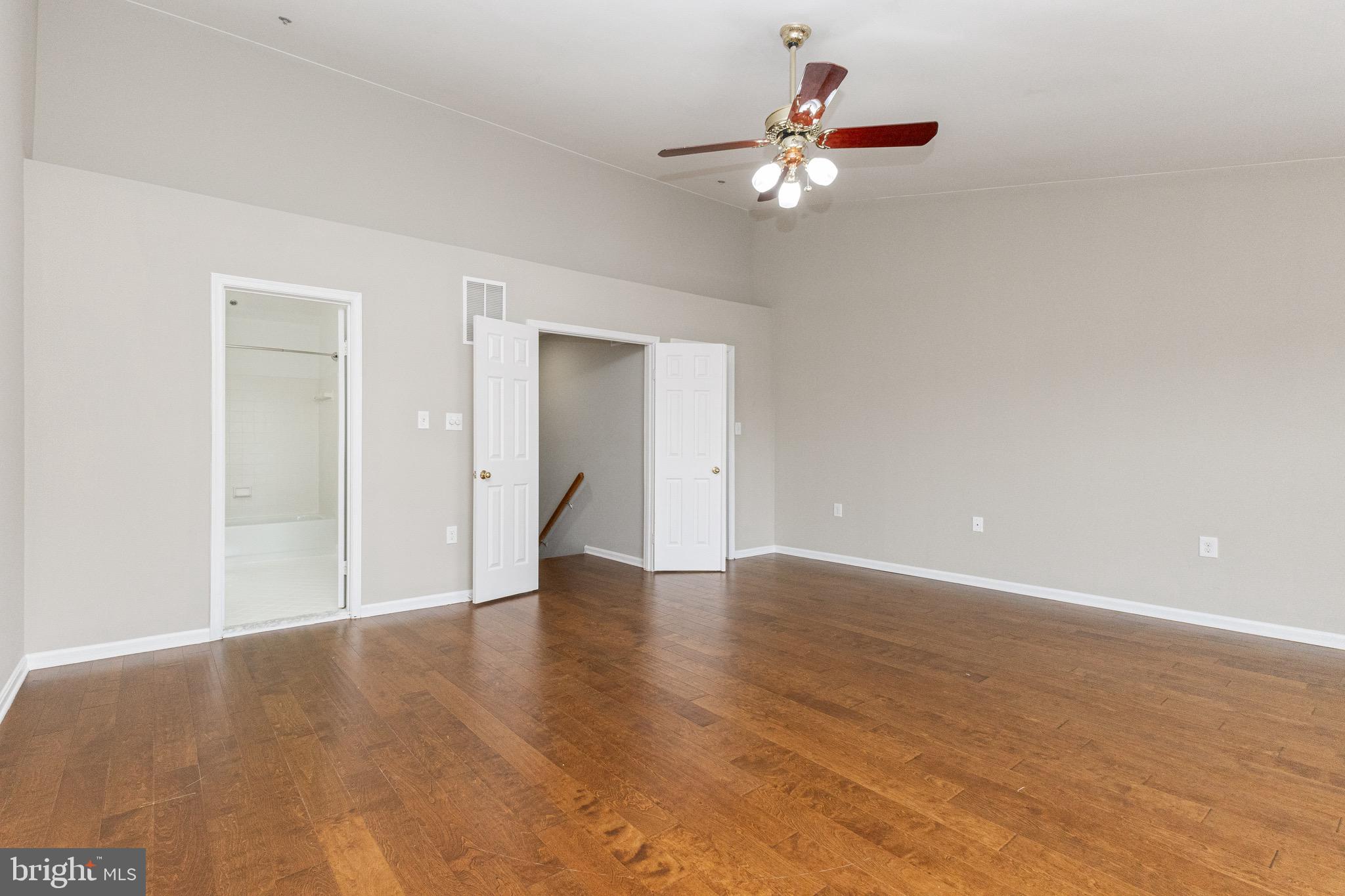 CARRIAGE PARK - Residential