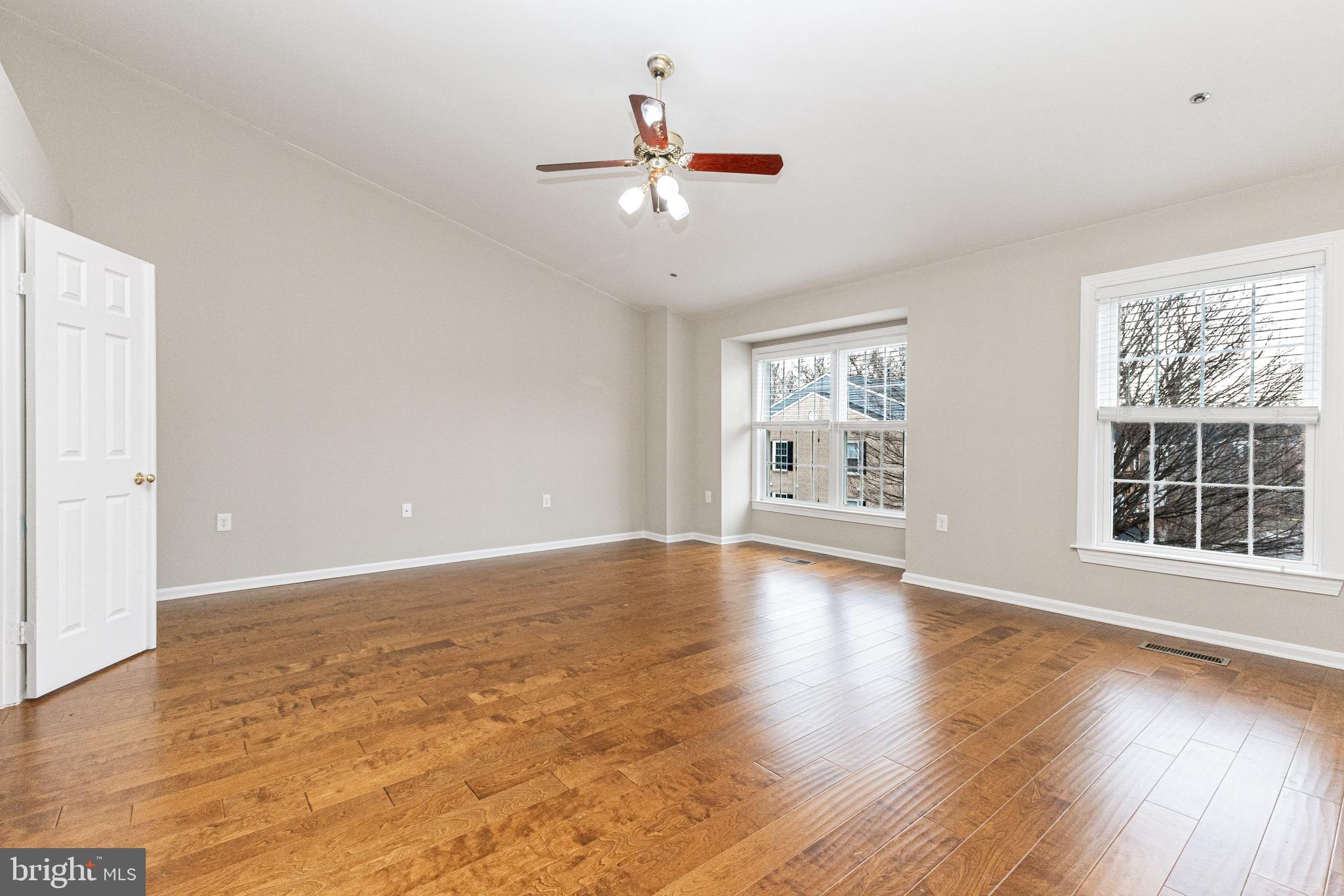 CARRIAGE PARK - Residential