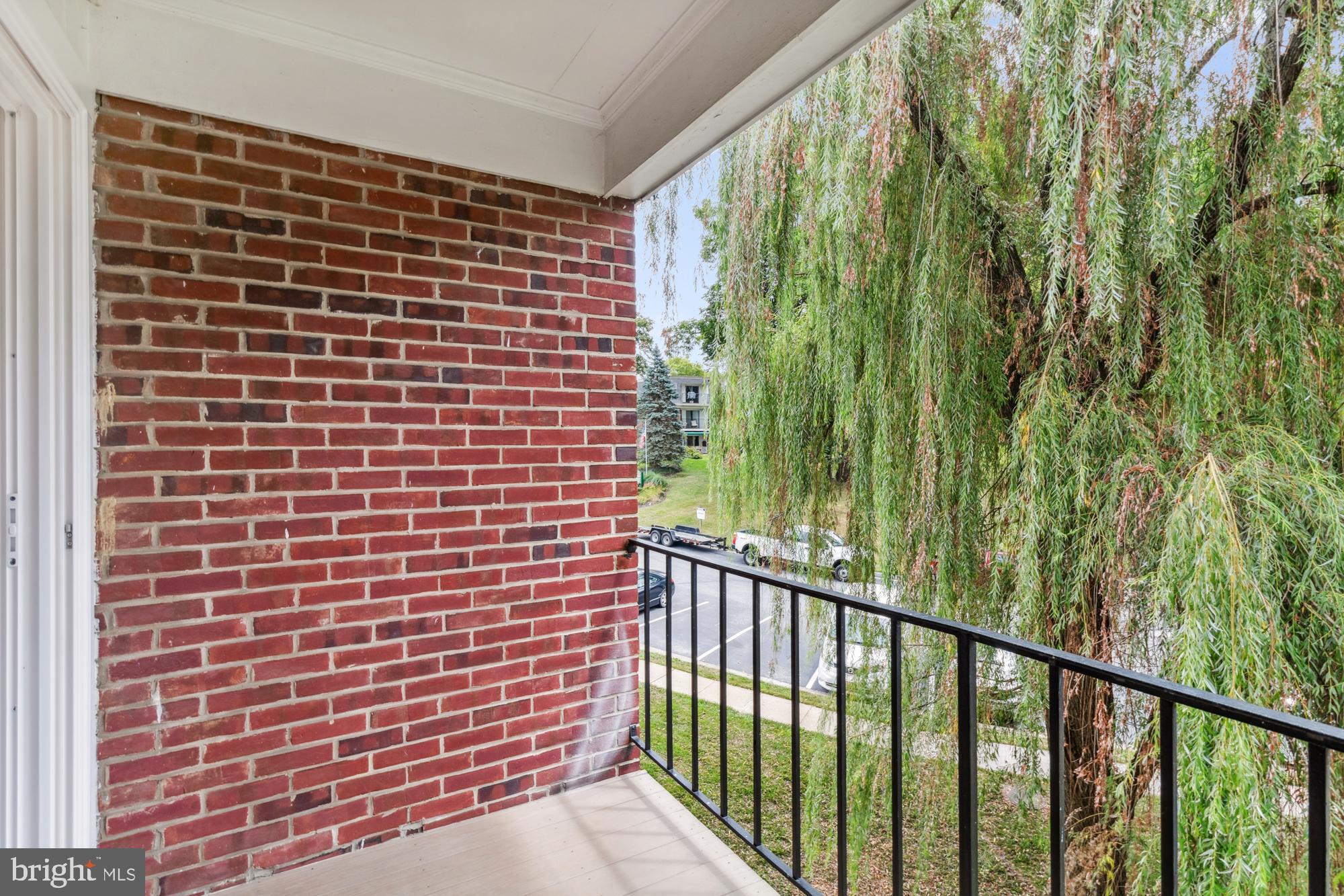 HOMELAND SOUTHWAY - Residential