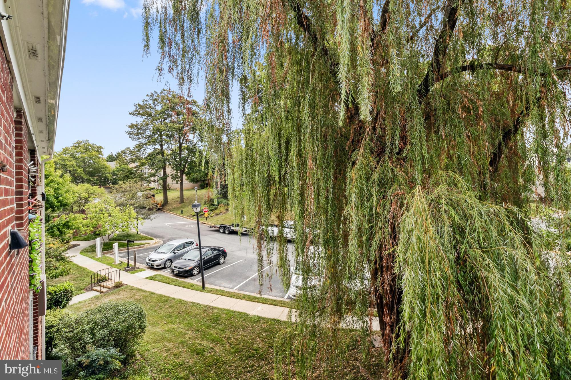 HOMELAND SOUTHWAY - Residential