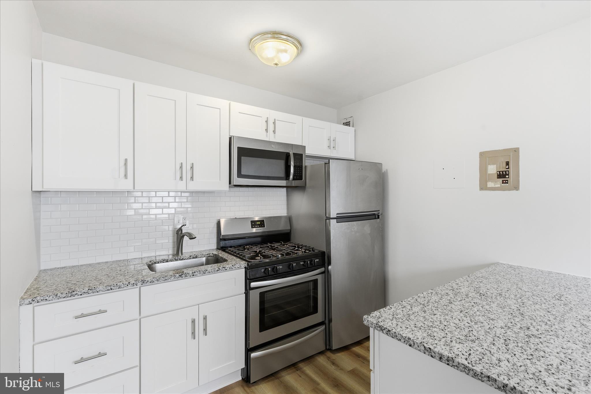 CAVENDISH - Residential Lease