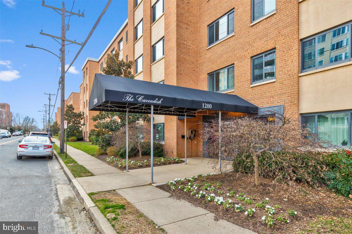 CAVENDISH - Residential Lease