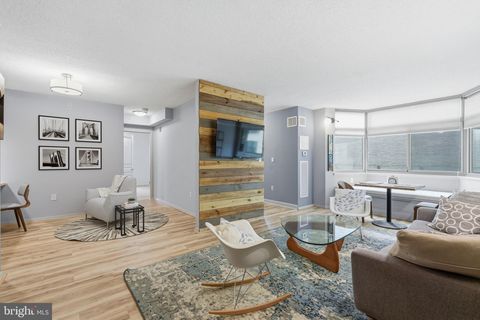 Photo of 7111 Woodmont Avenue #518, BETHESDA, MD 20815 (MLS # MDMC2219592)